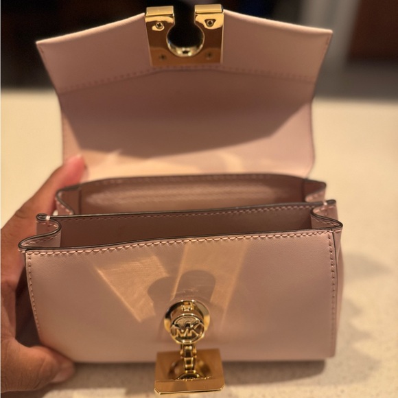 Michael Kors Blush Mini Bag with Gold Accents - Picture 1 of 5